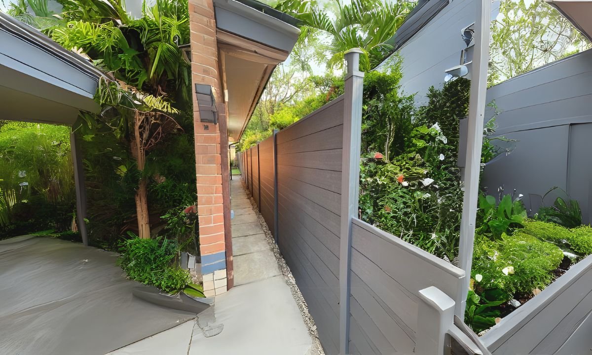 COMPOSITE FENCING